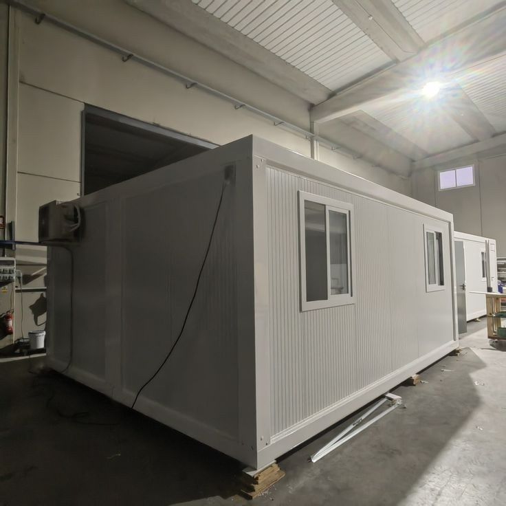 Vând containere modulare