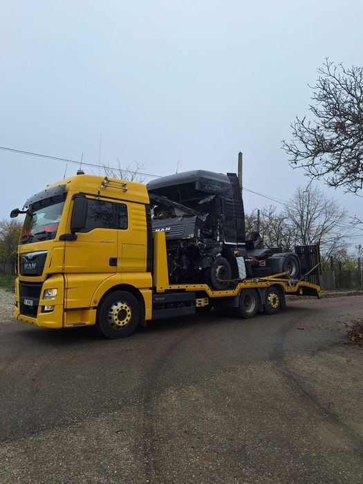Tractari auto Camioane, Transport utilaje Grele Buldo,Taf, Vola etc