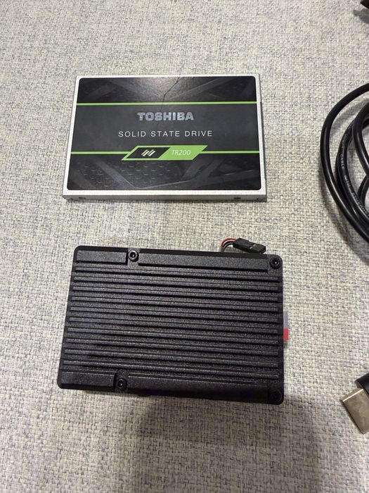 Raspberry Pi 4 4GB RAM и 512GB SSD