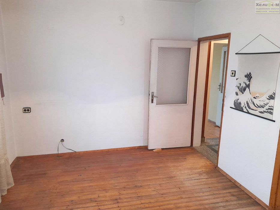 Продава се Тристаен апартамент в Монтана, Широк център - 100 кв.м за 1270 €/кв.м - Снимка #4