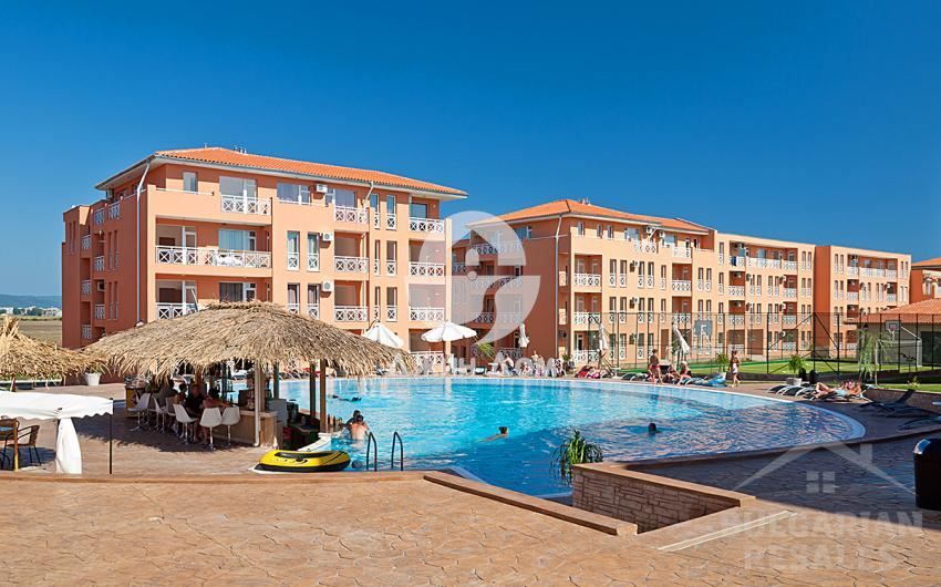 Продава се Тристаен апартамент в к.к. Слънчев бряг - 77 кв.м за 819 €/кв.м - Снимка #12