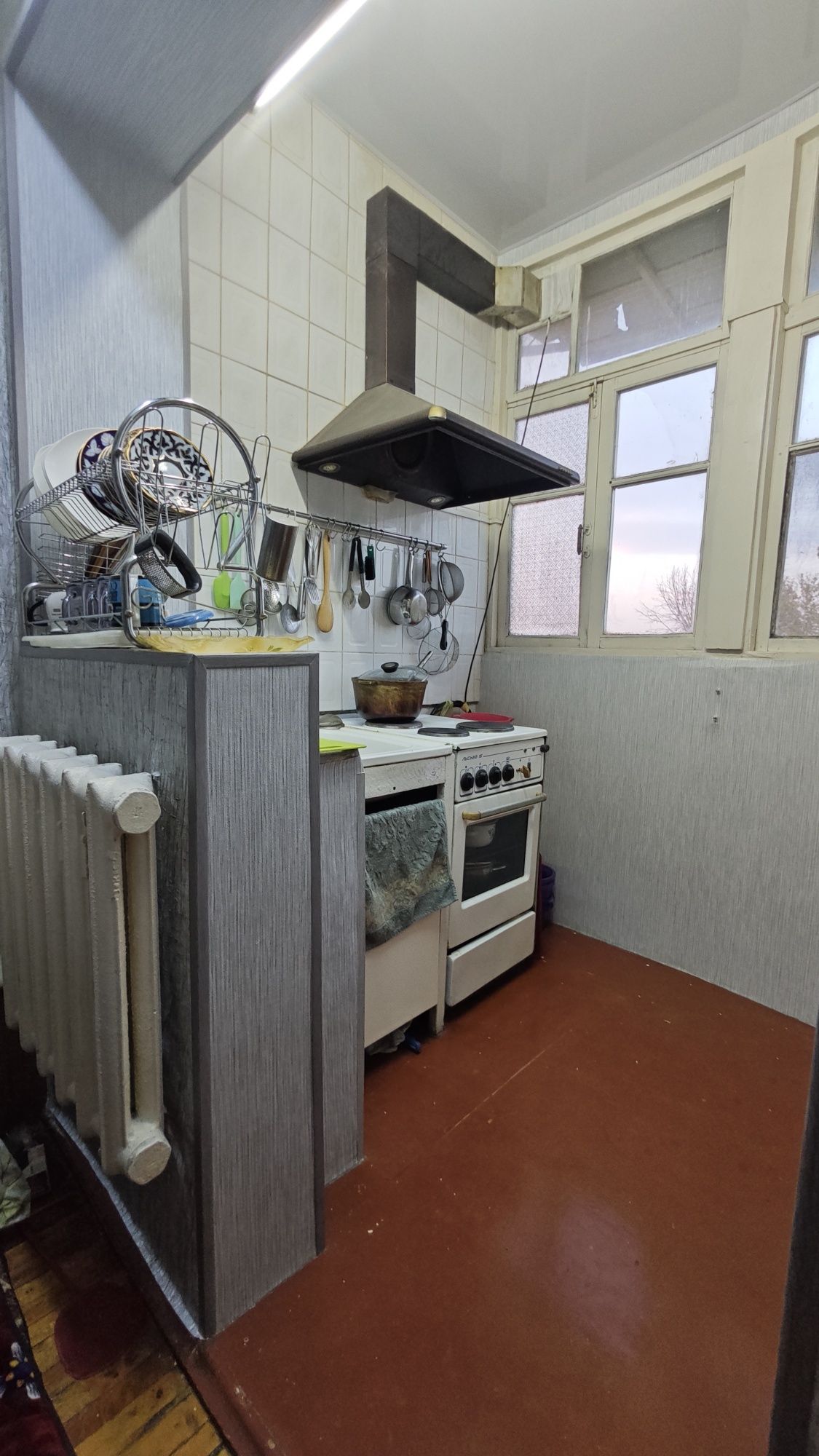 Продаётся квартира напротив Хакимията  Учтепа , 1*2/6/16 возможна ИПОТ