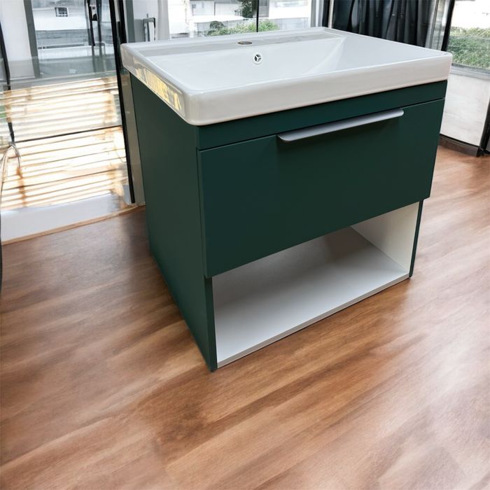 Тумба с раковиной продается со скидкой 60 размер на 48