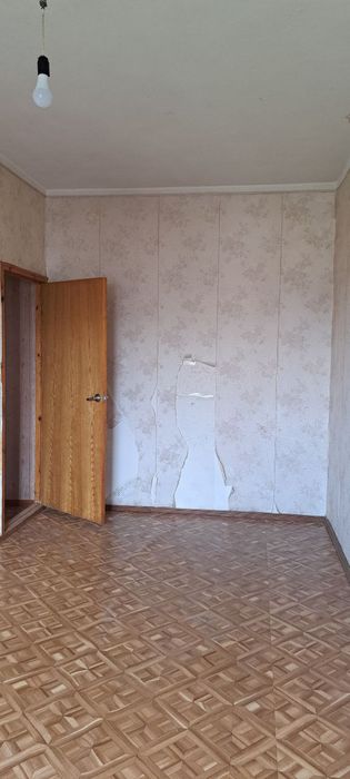 Сотилади срочно квартира