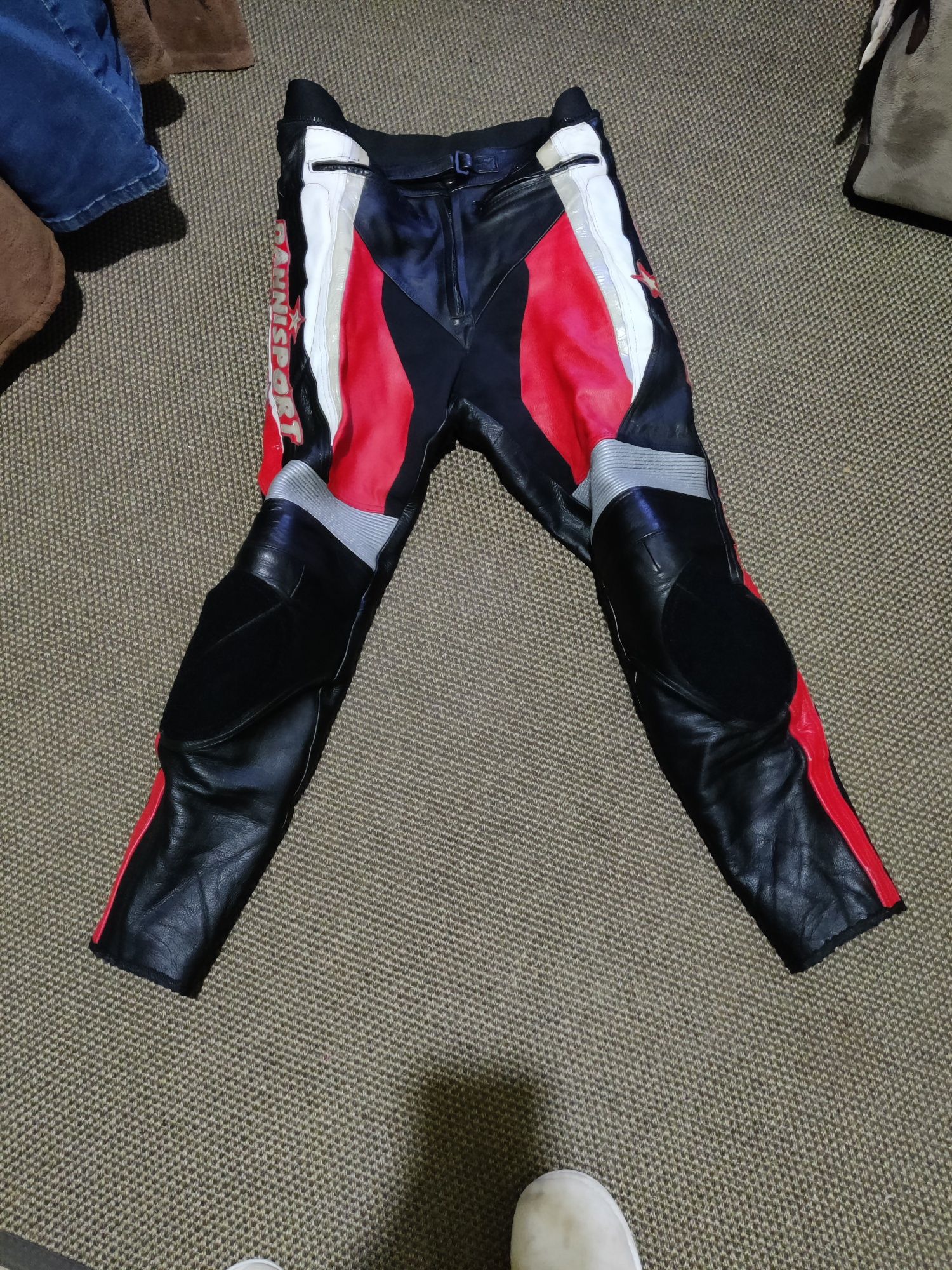 Costum motociclist