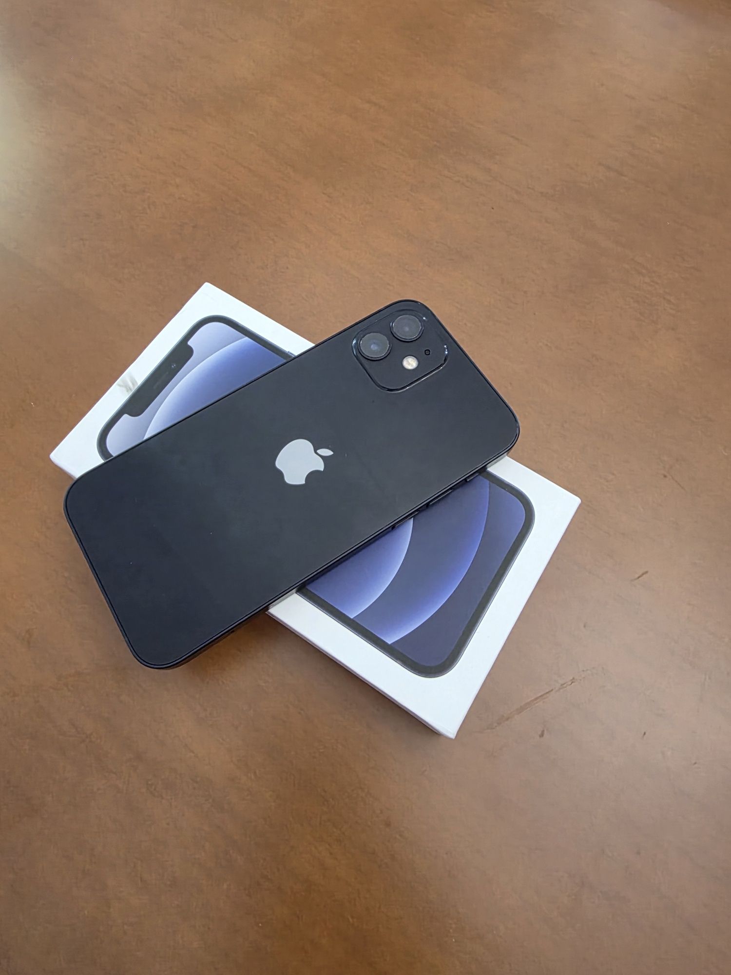 Iphone 12 Black 64 GB