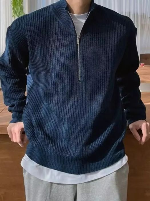 Yarim yopiq kozok, Old Money