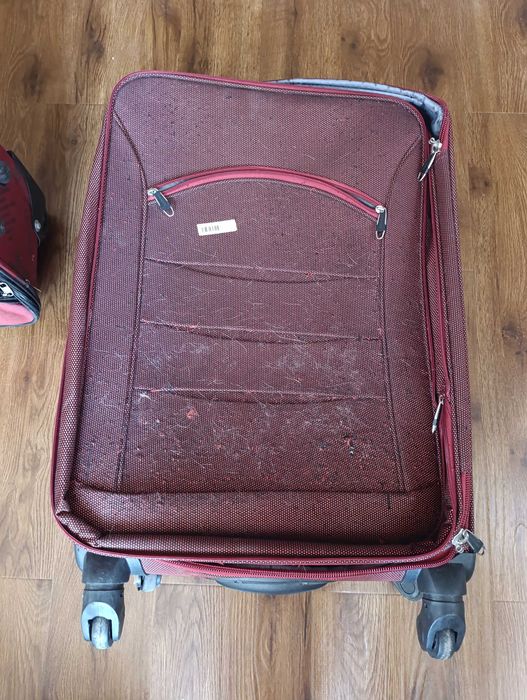 Продам чемодан для багажа . Подойдёт для перевозки вещей б/у