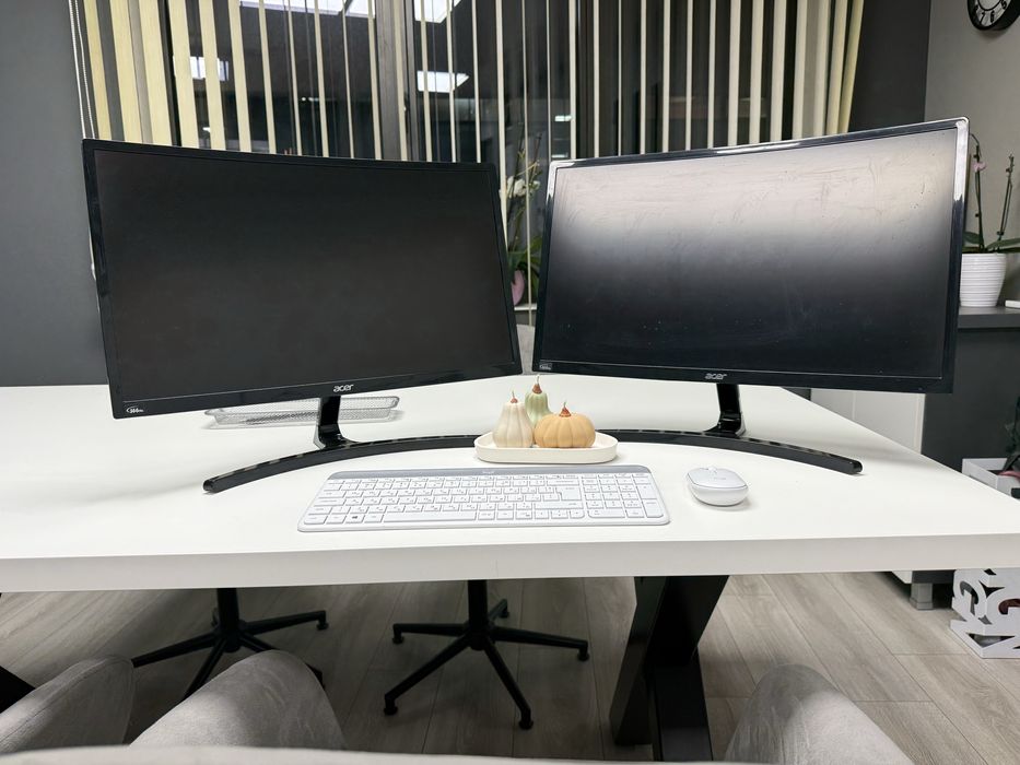 LCD Monitor Acer 23.6” Curved - 2 броя