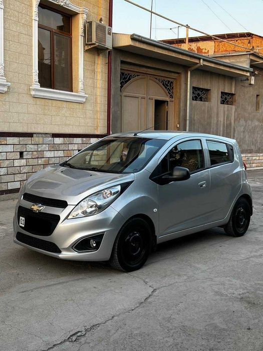 Chevrolet spark 2017