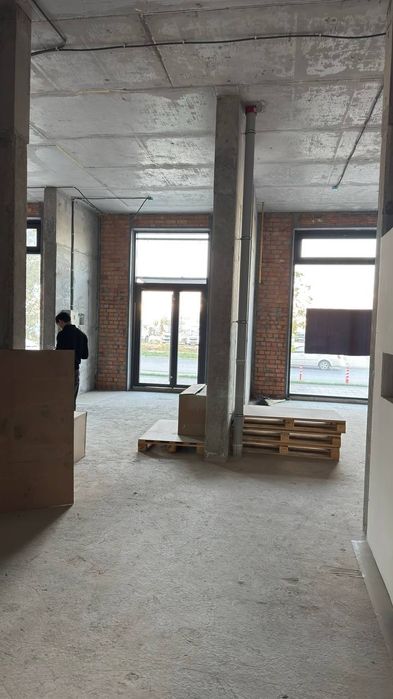 Сдаётся помещение под офис магазин