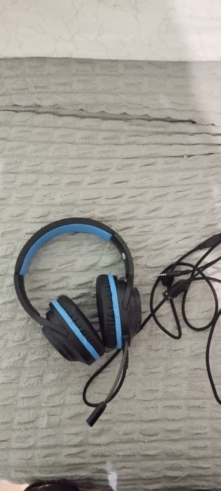 Продам игровые наушники