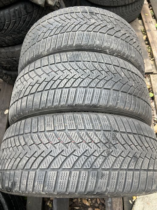 Cauciucuri iarna 225/45/17 Semperit