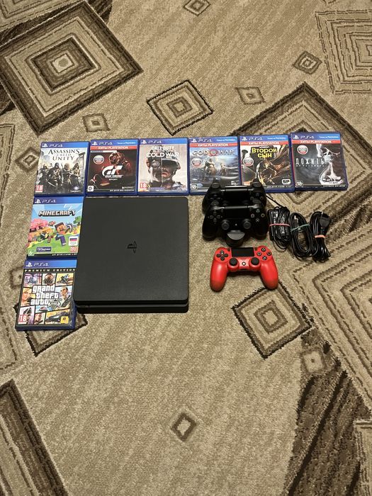 Продам пс 4 в очень хорошем состояние