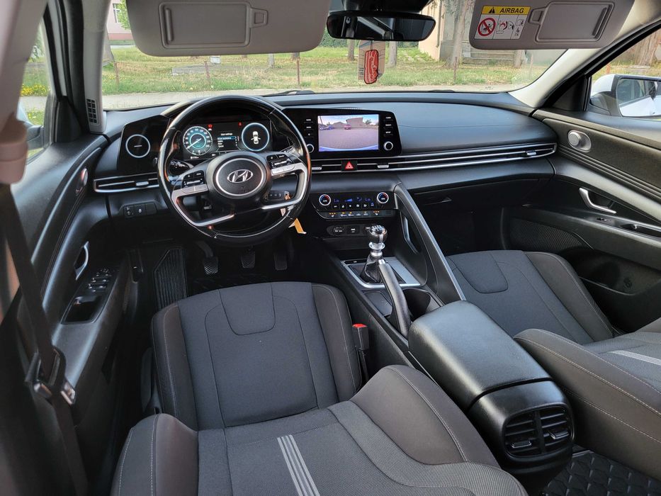 Hyundai Elantra 2022 FULL Dotari unic proprietar istoric reprezentanta