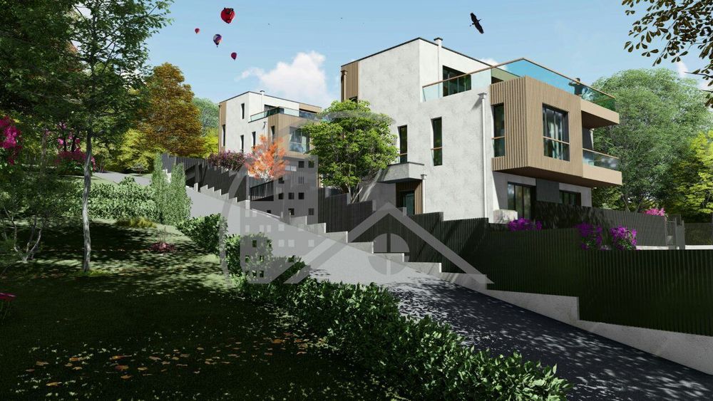 Продава се Къща в Варна, Възраждане 2 - 155 кв.м за 1500 €/кв.м - Снимка #2