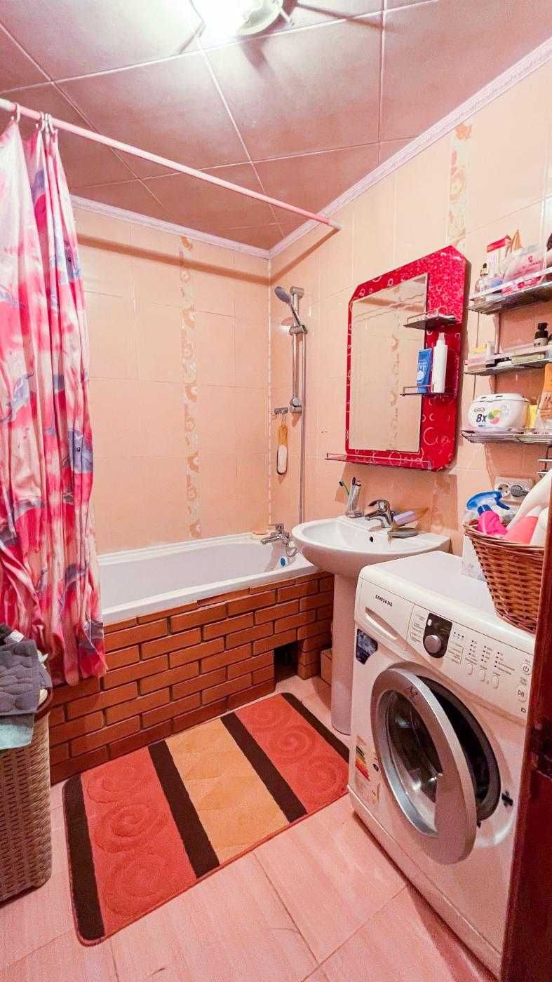 Продам 3х комнатную квартиру мкр Жастар Империя Константин