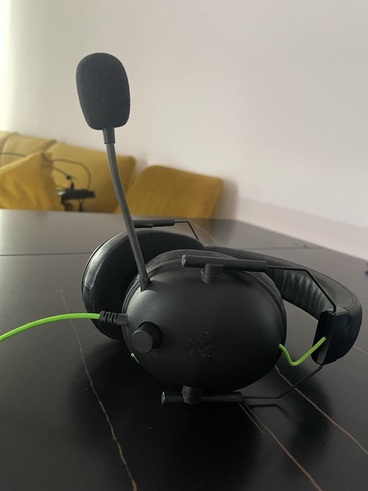 Casti Razer Balckshark v2 X