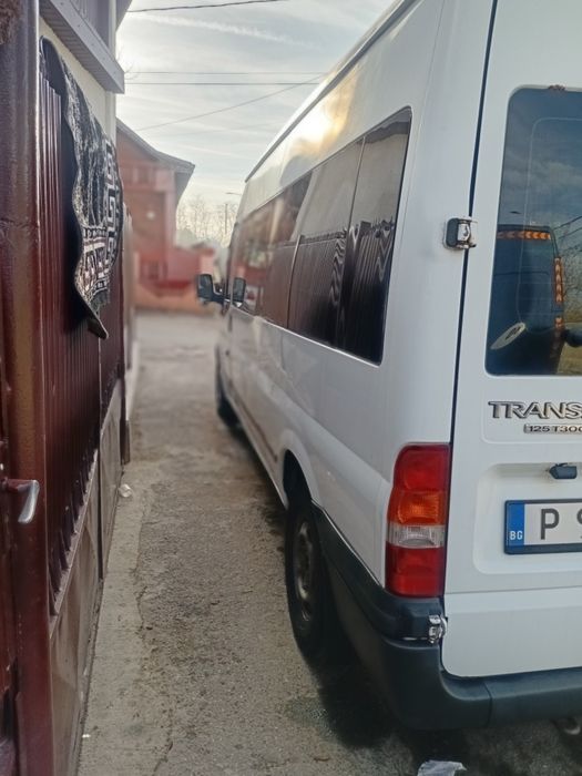 Ford tranzit motor 2.2 an 2012 8+1 locuri