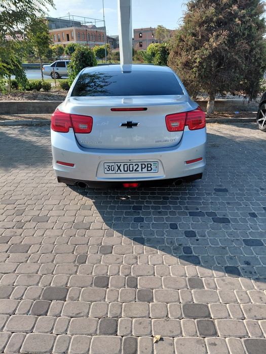 Malibu 1 sotiladi srochaaaaa!!!