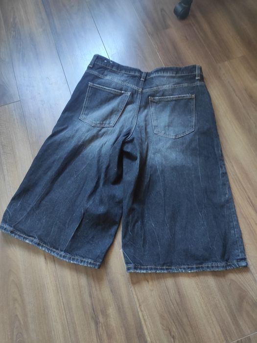 Jorts Bershka, размер W34