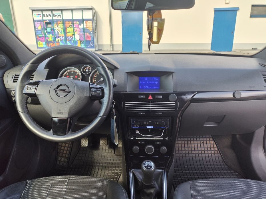 Vând Astra H GTC