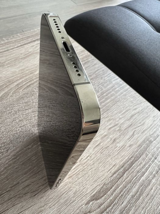 Iphone 13 pro max Gold