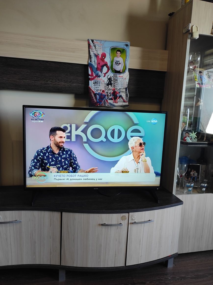 Смарт Телевизор SHARP 40 инча Android Ultra HD 4K