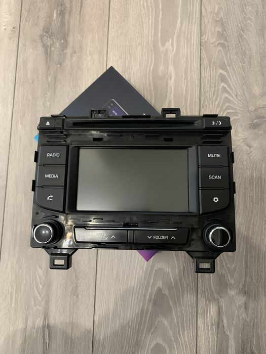 Продам магнитофон на Hyundai Sonata 2017