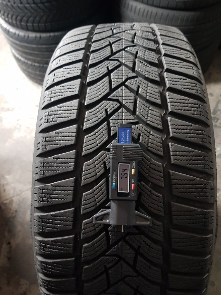 Dunlop 225/45 R18 95V M+S iarnă