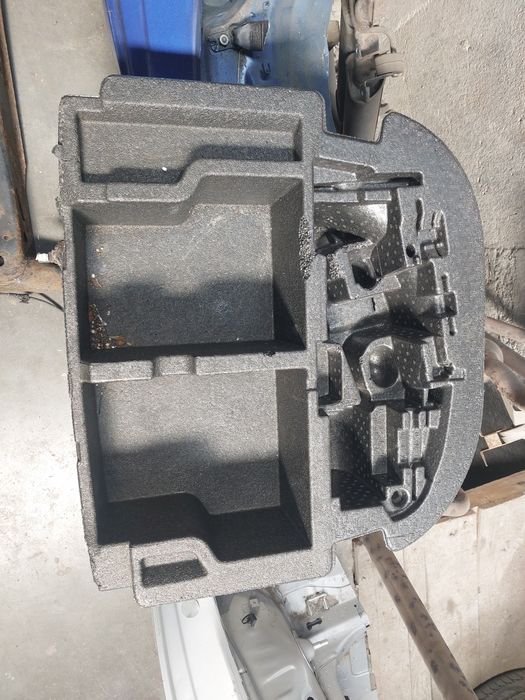 Cutie depozitare portbagaj Octavia 3 berlina 2013-2018