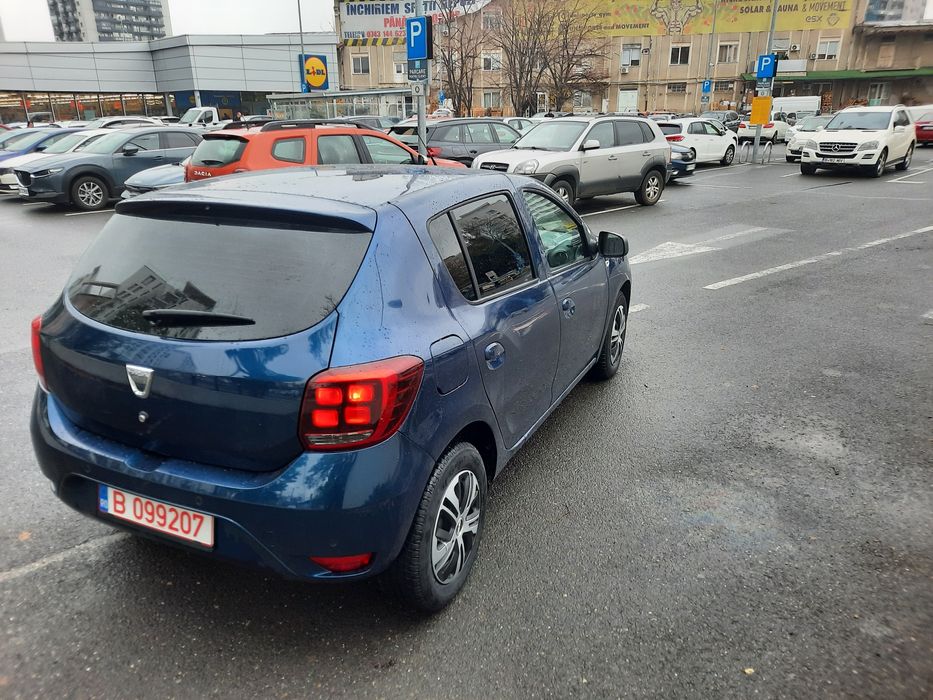 Dacia sandero  e  6
