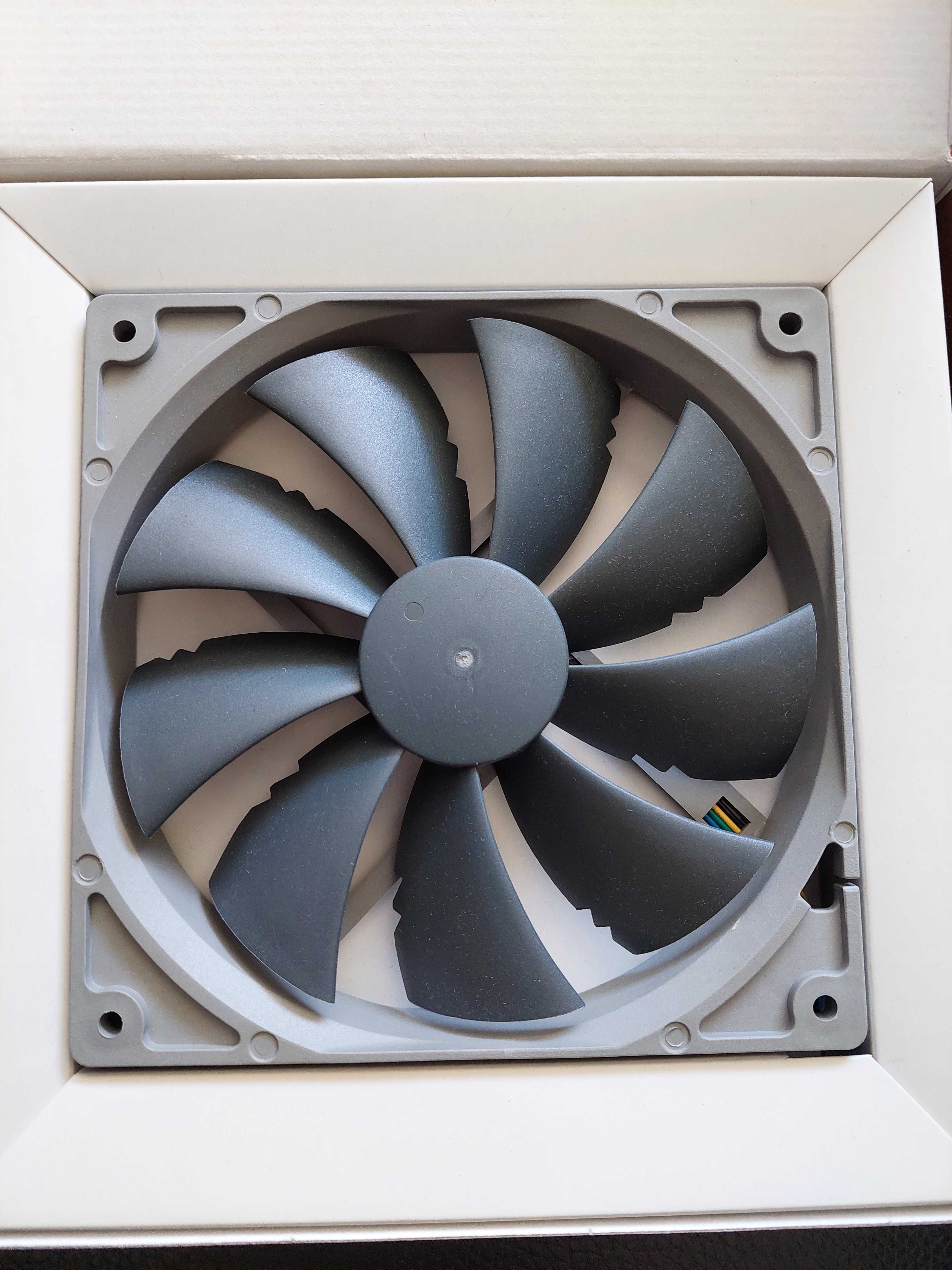 Ventilator PC Noctua NF-P14s redux-1500 PWM
