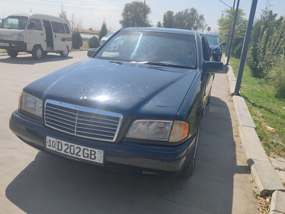 Mersedes w 202 c 180