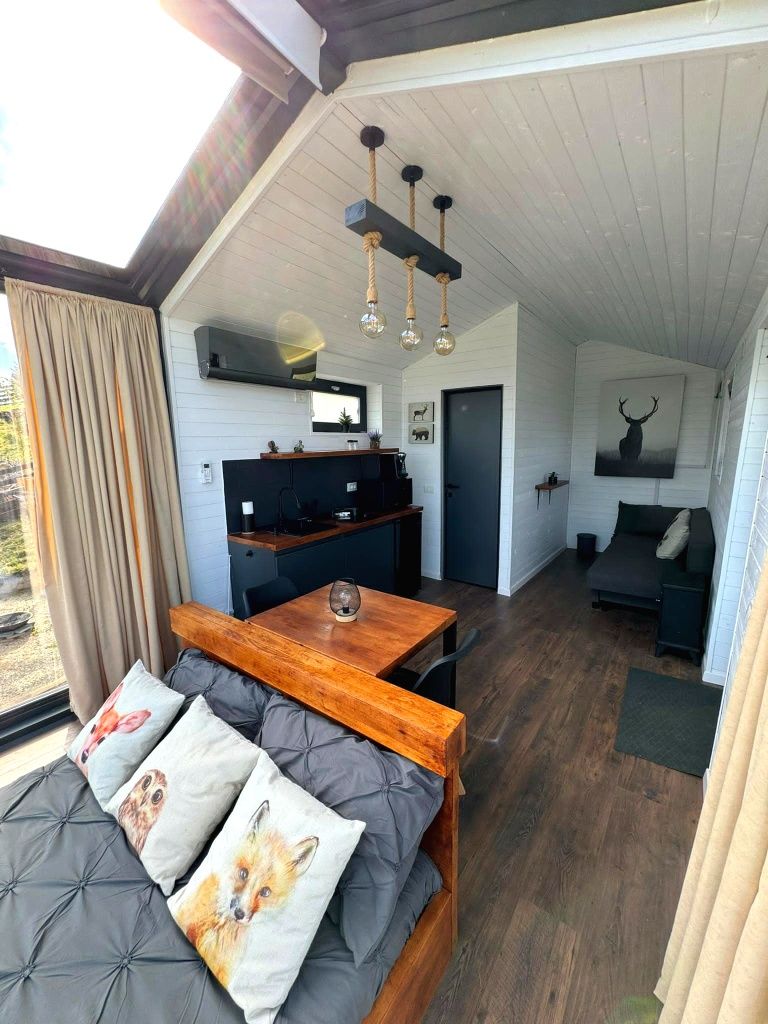 Vând Tiny house scandinav Sirnea
