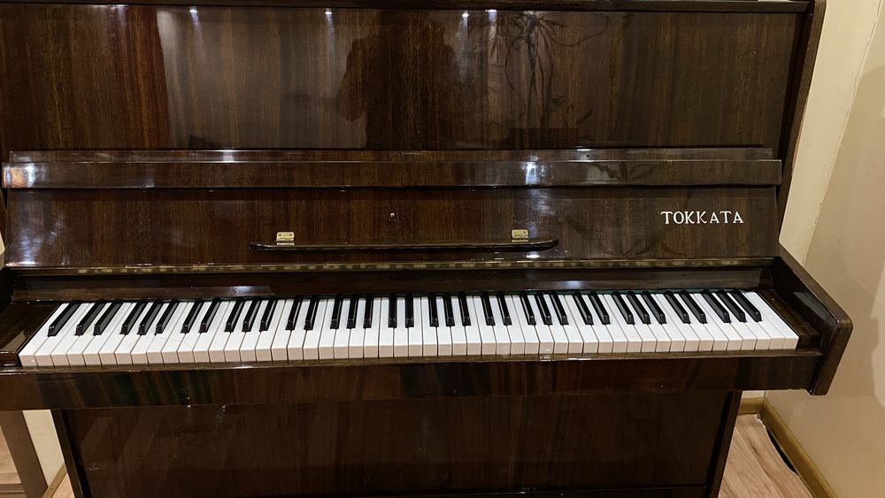 Продам пианино в хорошем состоянии настроено