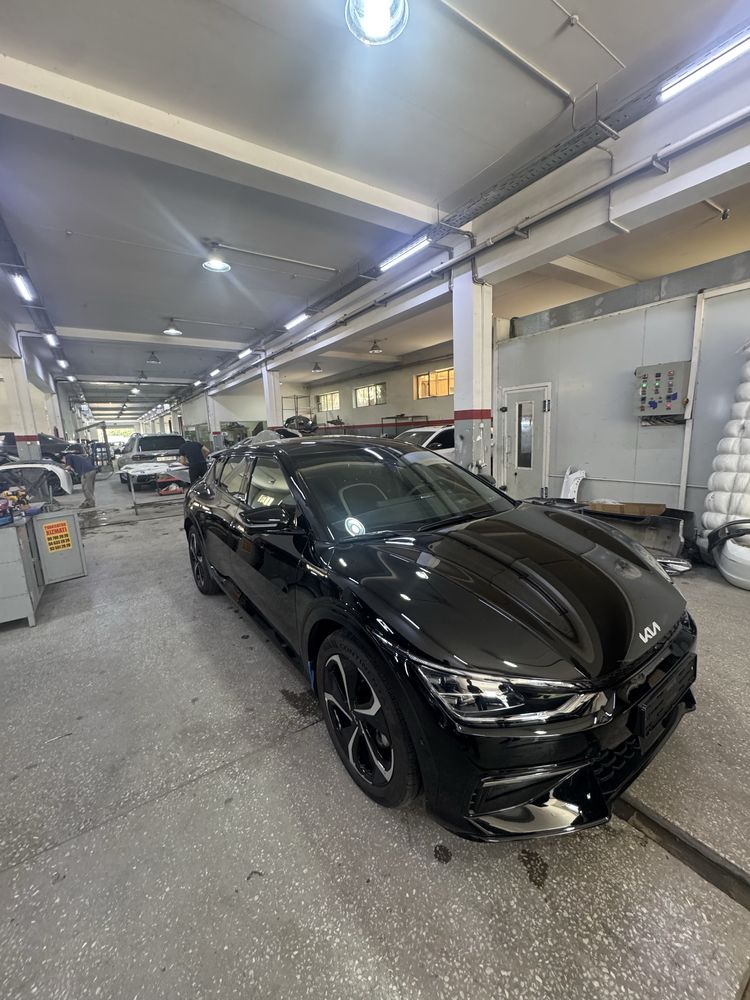 Kia Ev6 Sotiladi eng ful pazitsasi kareya zborkasi
