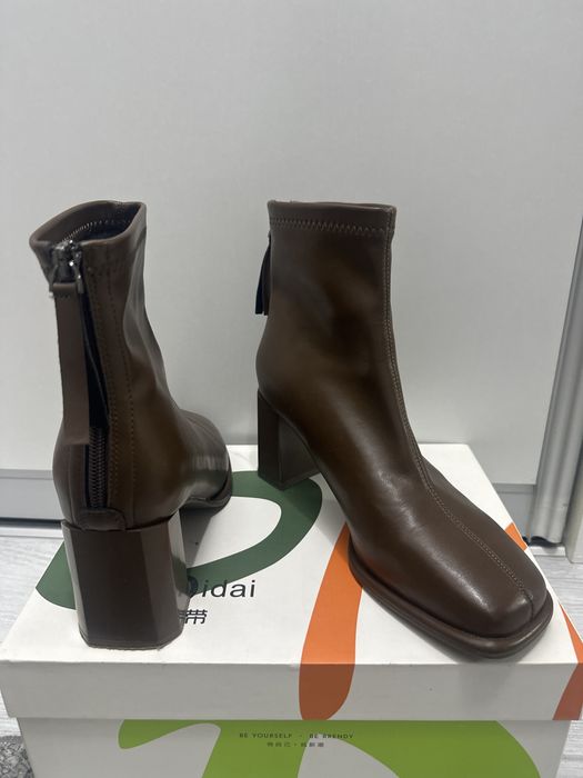 Осенние сапоги 38го размера