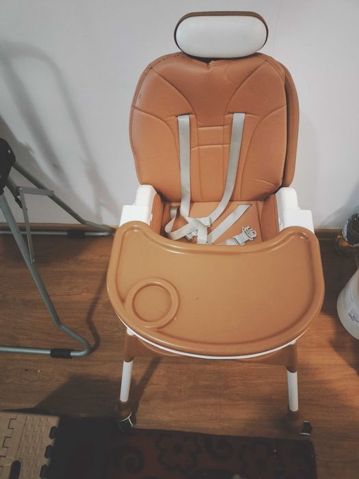 Vând scaunel bebe
