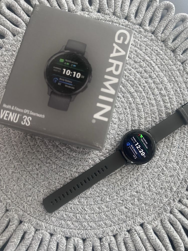 Smartwatch Garmin Venu S3 Health & Fitness GPS Smartwatch,nou
