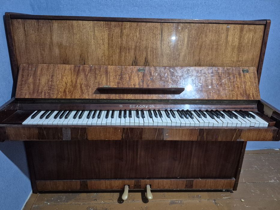 Пианино срочно торг