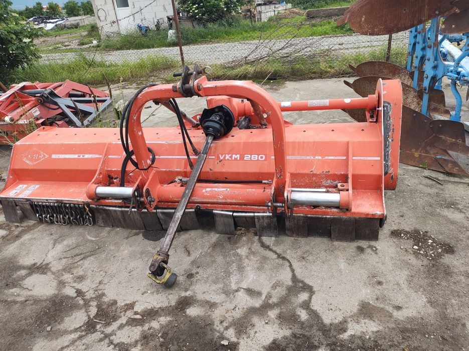 Freza resturi vegetale Khun ,Desvoys