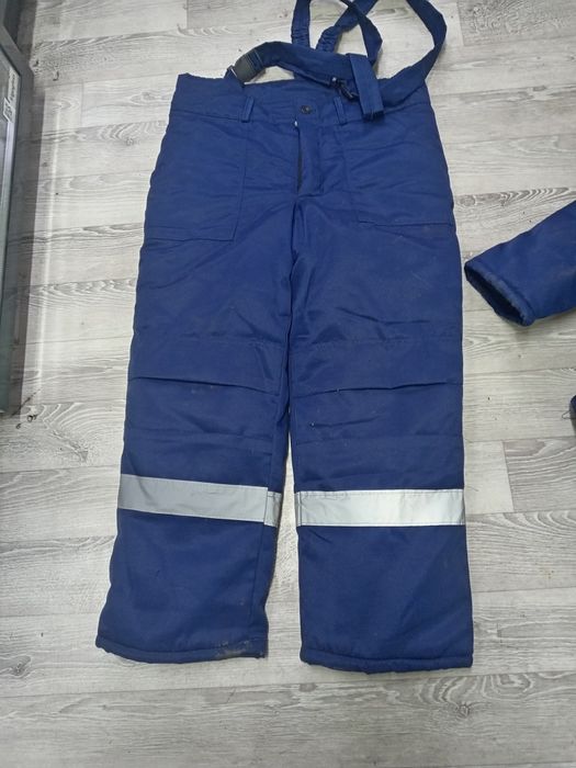 Продаётся спец одежда новая