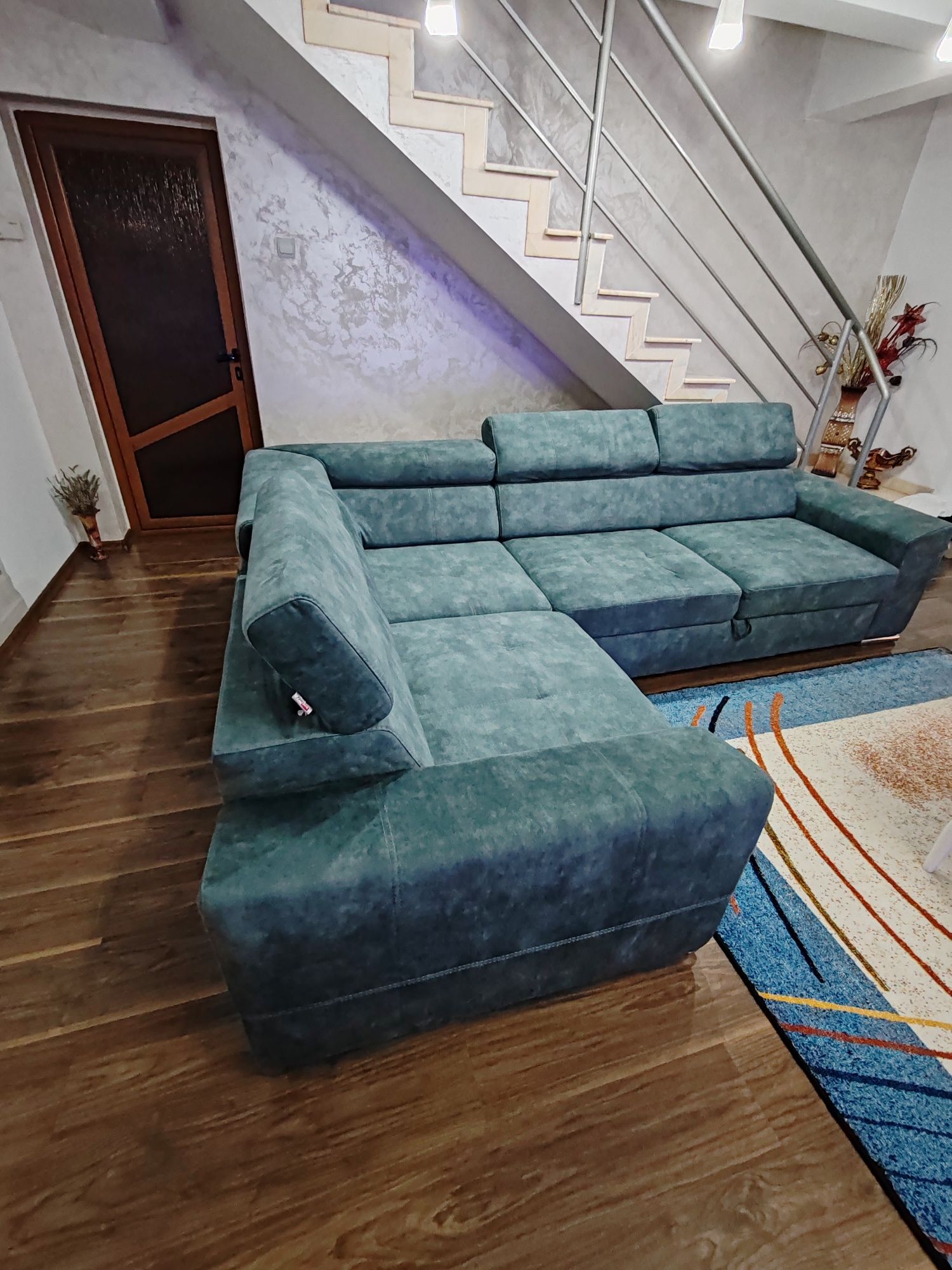 Canapea extensibila Lems