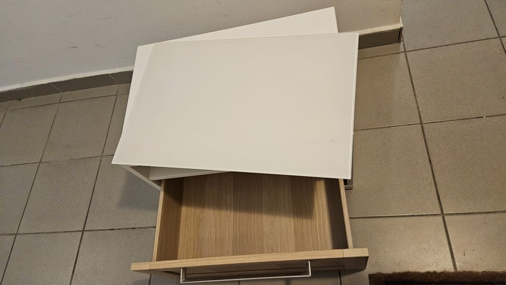 Vand 5 corpuri BESTA