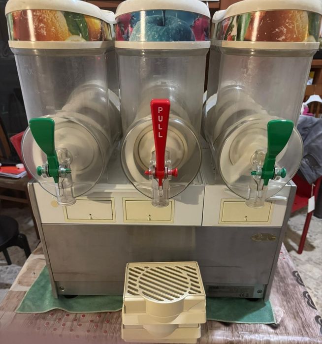 Aparat pt suc cu fulgi de gheata..frappe...PRRETURI BOMBA LUNA AUGUST