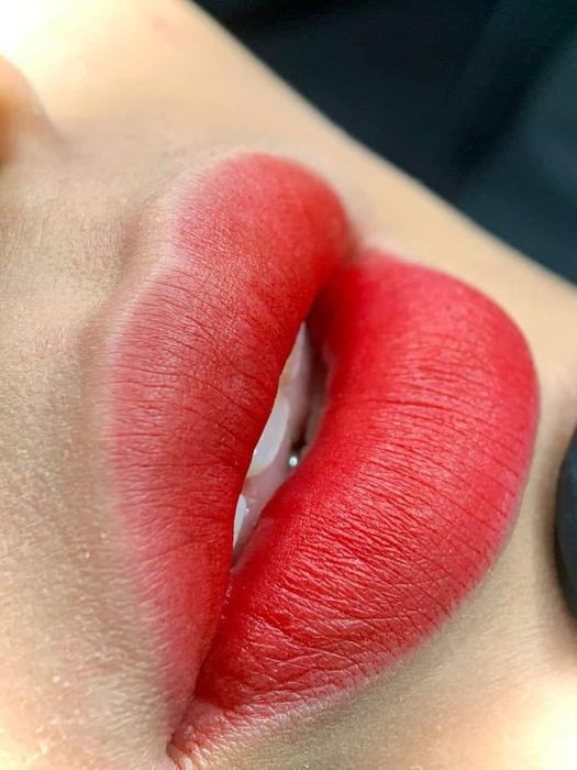 Micropigmentare sprâncene, scalp, rinoplastie