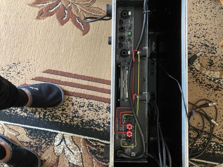 Vand-Schimb Amplificator BOSE 1600 VI   EQ DS-231   ALESIS MicroVerb-4