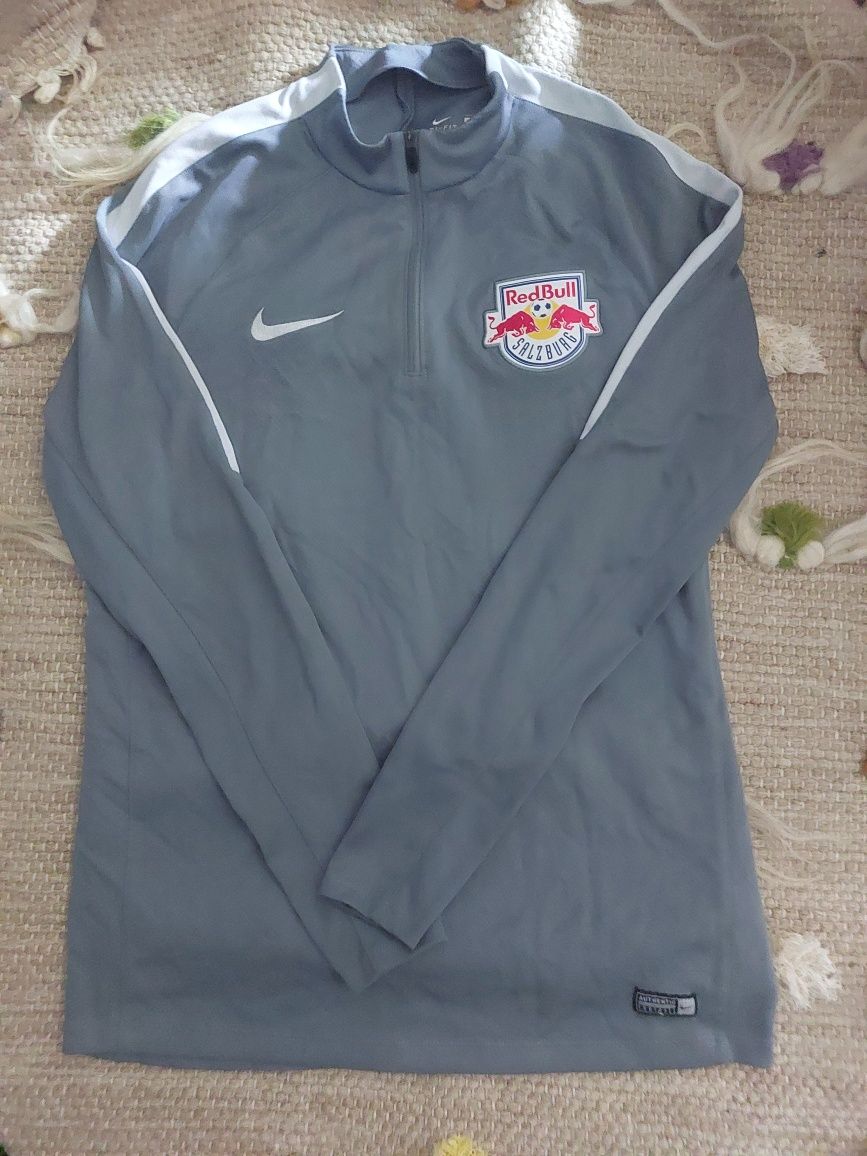 Оригинални футболни блуза и горнище на Liverpool и Salzburg - Nike