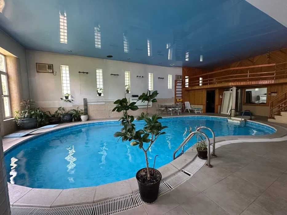 Новомосковская Продается дом Мирзо Улугбек Соток 13,6  Фасад 40м2